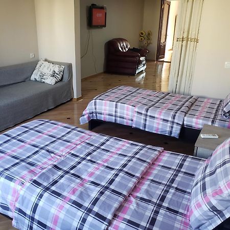 Tbilisi City View Apartment מראה חיצוני תמונה