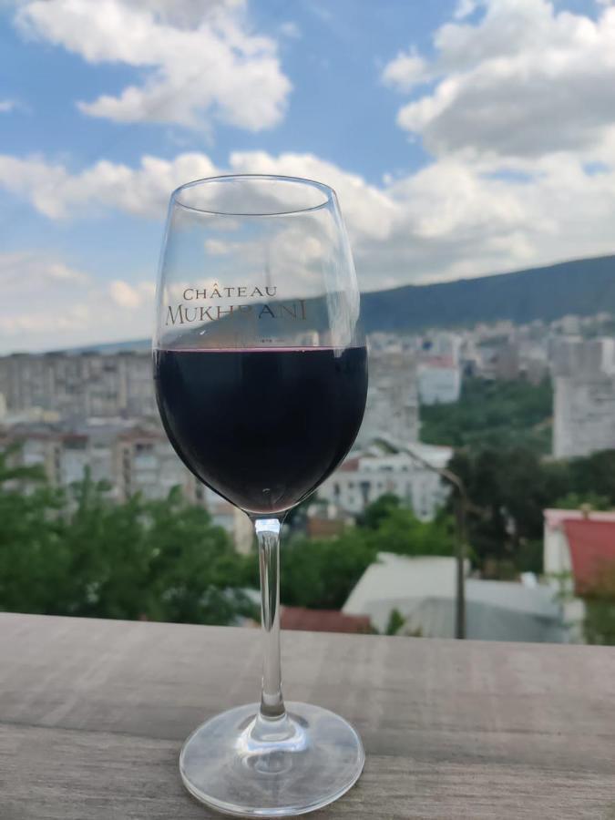 Tbilisi City View Apartment מראה חיצוני תמונה
